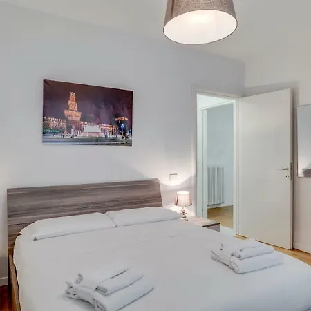 Apartament Nuovissimo E Luminoso Bilocale Zona Precotto *
